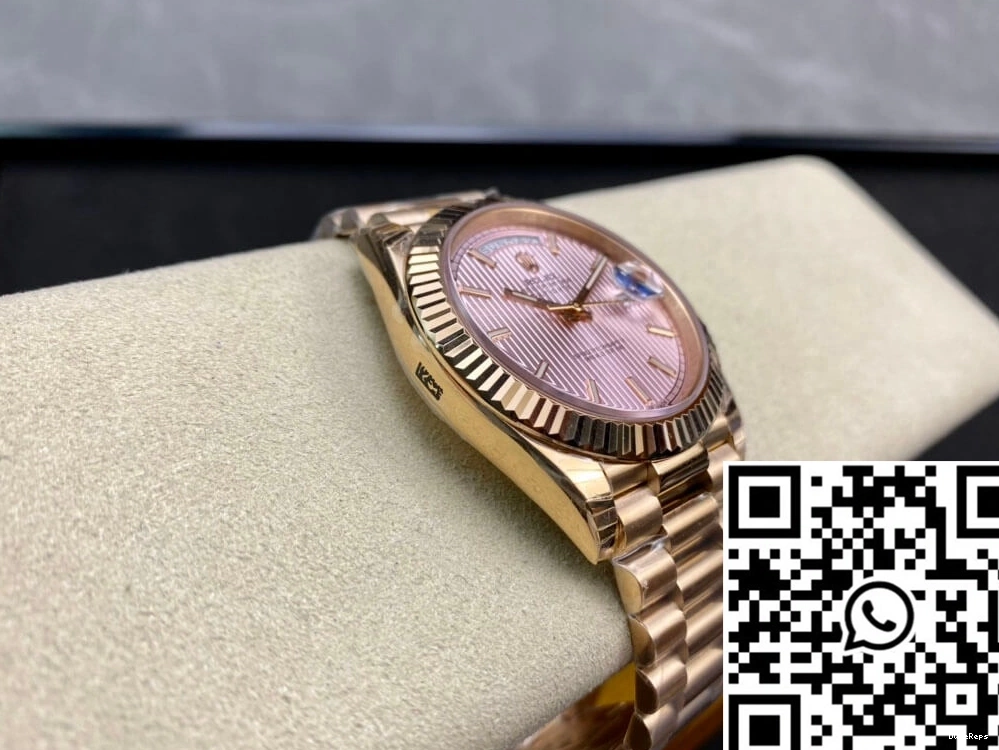 Rose EW Date Gold Factory Rolex M228235-0005 Day 0302